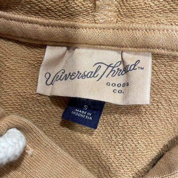 Universal Thread Women's Hooded Sweatshirt - Picture 8 of 9